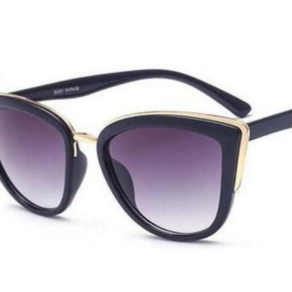 2/$20 RETRO  CAT EYE SUNGLASSES - Picture 4 of 5